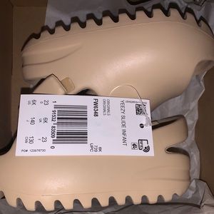 Infant yeezy slides